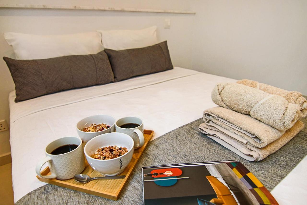 Phaedrus Living - Seaside Executive Flat Harbour 202 Apartment Paphos Bagian luar foto